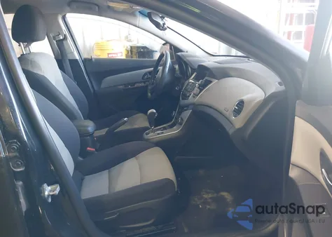 2015 Chevrolet Cruze Ls Auto z USA, uszkodzony, nr VIN 1G1PA5SH9F7151066